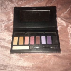 Color mates eyeshadow palette